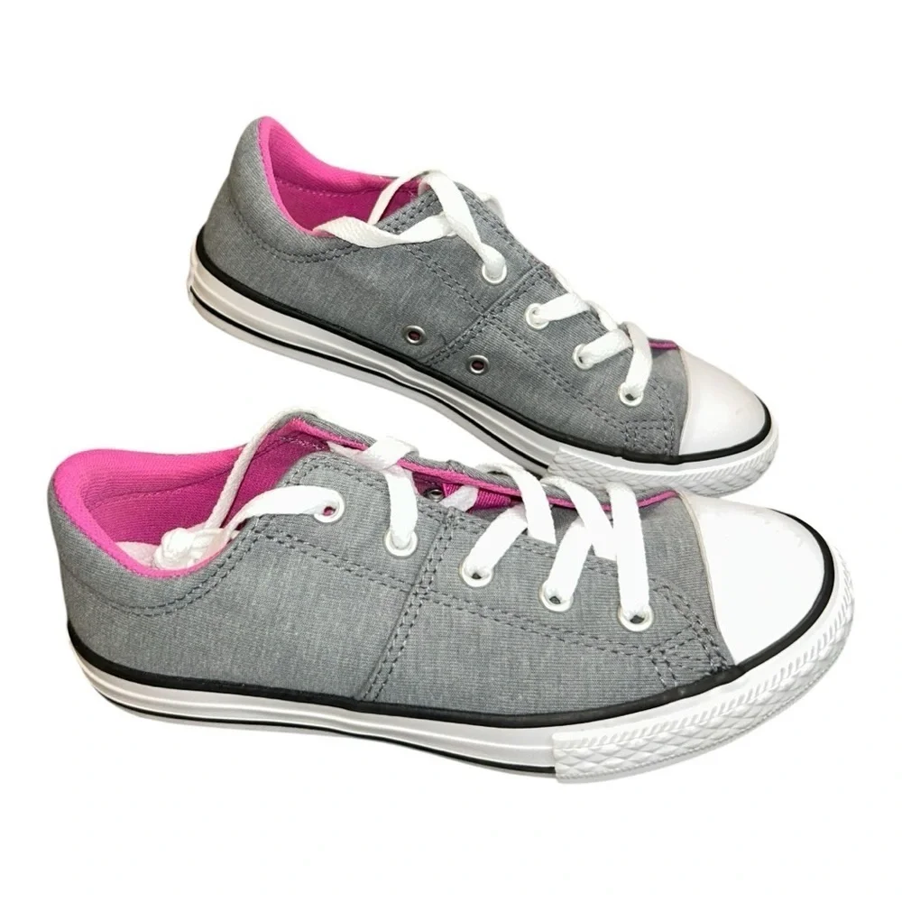 Converse CTAS Madison magenta pink grey like new Size 2 youth beautiful